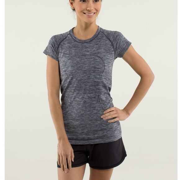 Lululemon Run: Swiftly Tech Short Sleeve Size 10 - Picture 7 of 8